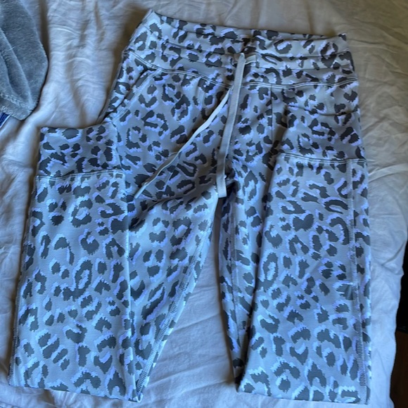 Aerie joggers NWOT size M